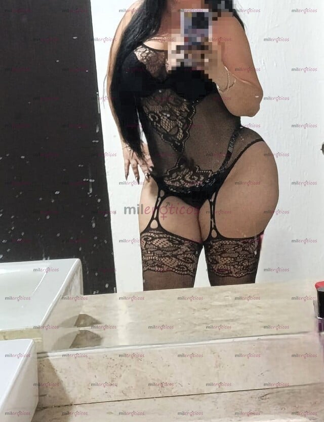 FOTOS DE BB VEN A PROVAR MIS LABIOS CON UN DELICIOSO ORAL CON ESTA LENGUA JUGUETONA