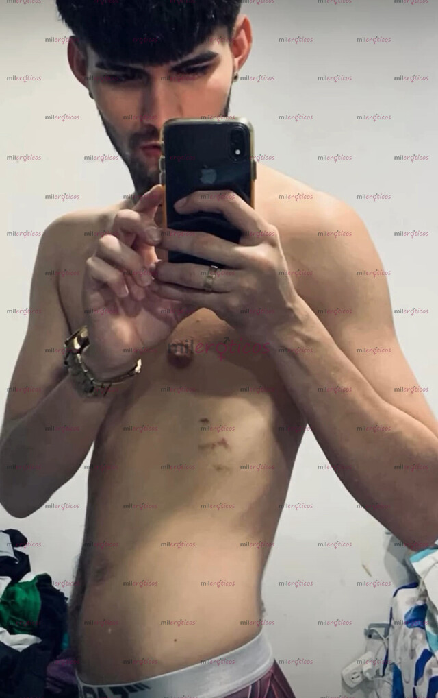 FOTOS DE JOVEN SERIO VERS PASIVO. TENGO SITIO, PINTA Y ARRECHO