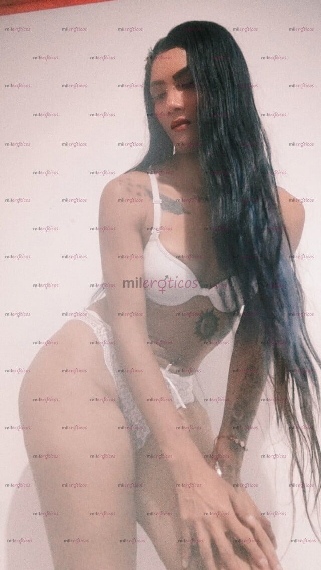 FOTOS DE DAME EN 4 FUERTE Y SIN RESTRICCIONES COMO A UNA VERDADERA PERRA