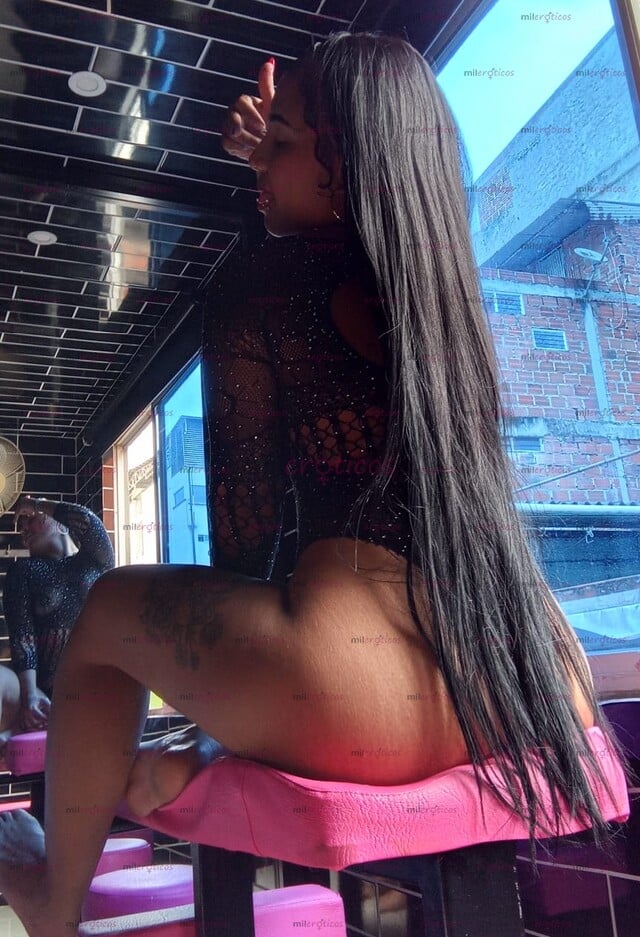 FOTOS DE RECIÉN LLEGADA ZOE MORENA COMPLACIENTE FOTOS 100% REALES VEN Y GOZAMOS