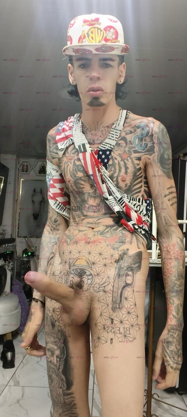 FOTOS DE FLACO ACTIVO VERGON SERIO TATUADO BLANCO CON SITIO