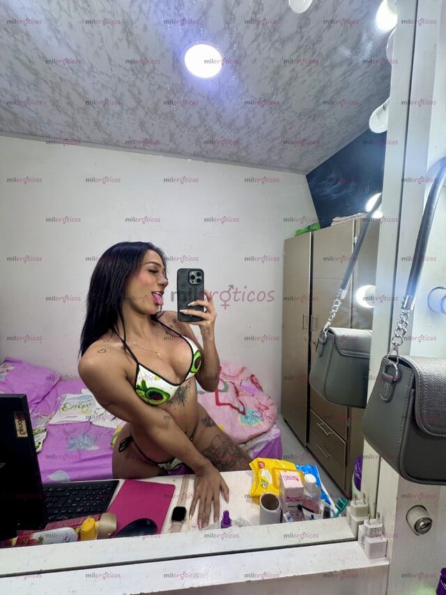 FOTOS DE TU MODELO TRANS CALIENTE CACHONDA PARA SACAR TODA TU LECHE