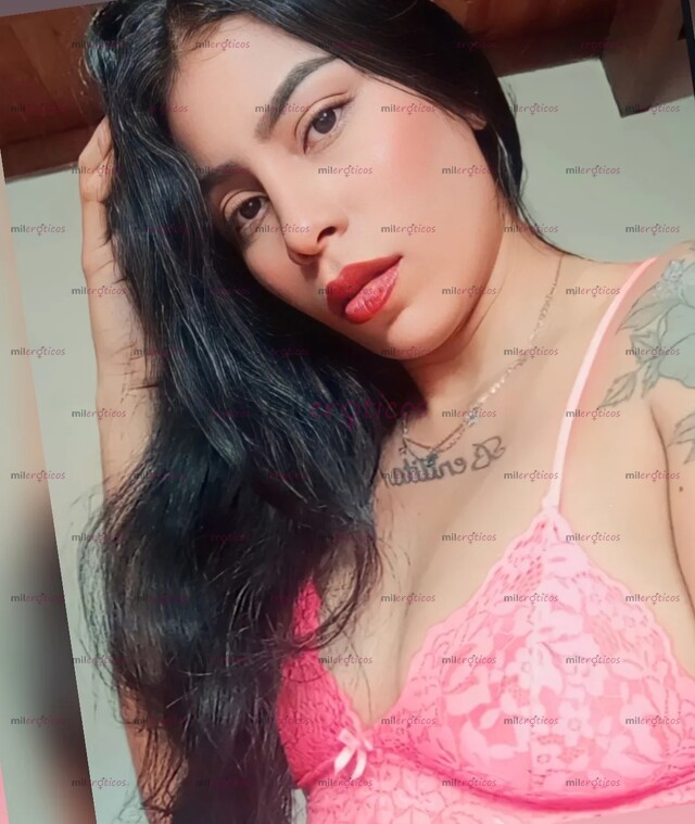 FOTOS DE RICA MORENA PELINEGRA PASIÓN Y ELEGANCIA EN LA CAMA GARGANTA PROFUNDA