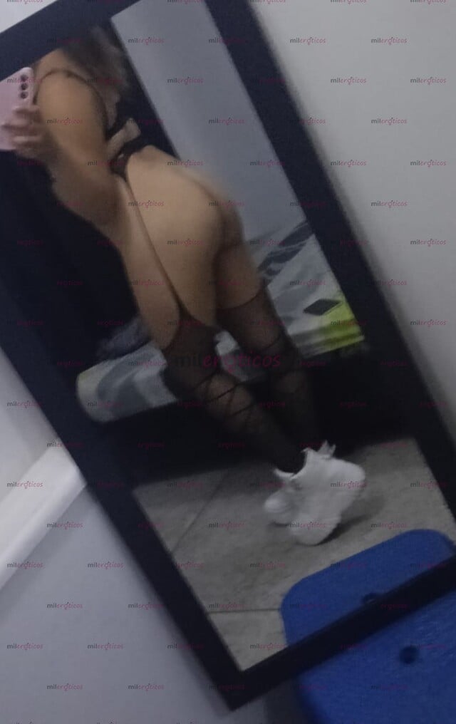 FOTOS DE HERMOSA Y ARDIENTE CON GANAS DE FOLLAR NATURAL Y ARRECHITA