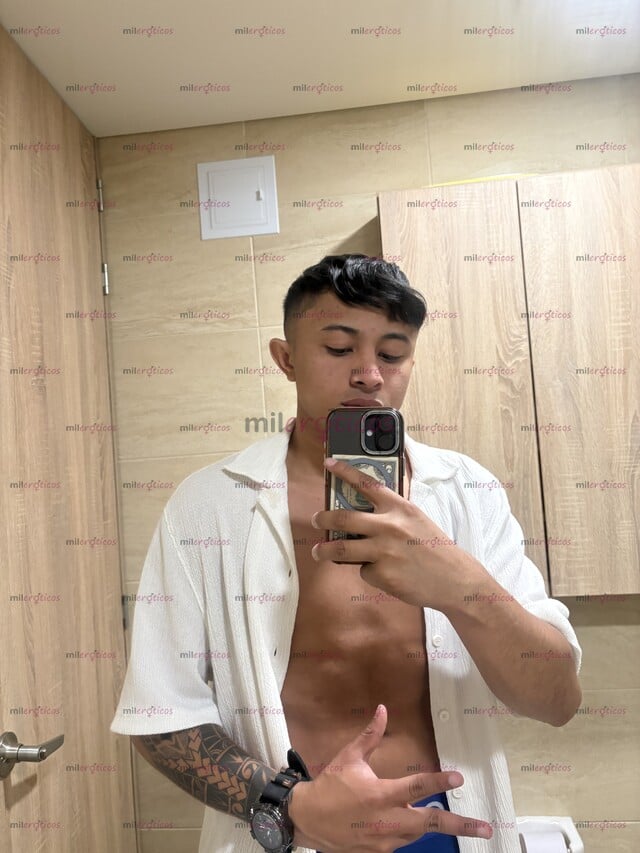 FOTOS DE POLLITO VERGON 19 AÑOS DESCOMPLICADO QUE ESPERAS PARA ESCRIBIRME