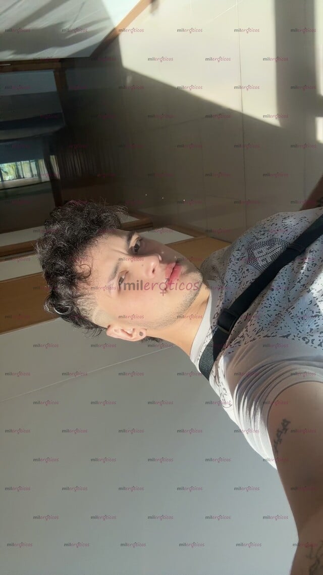 FOTOS DE SOY EDDY CHICO COMPLACIENTE Y ABIERTO A TUS FANTASÍAS
