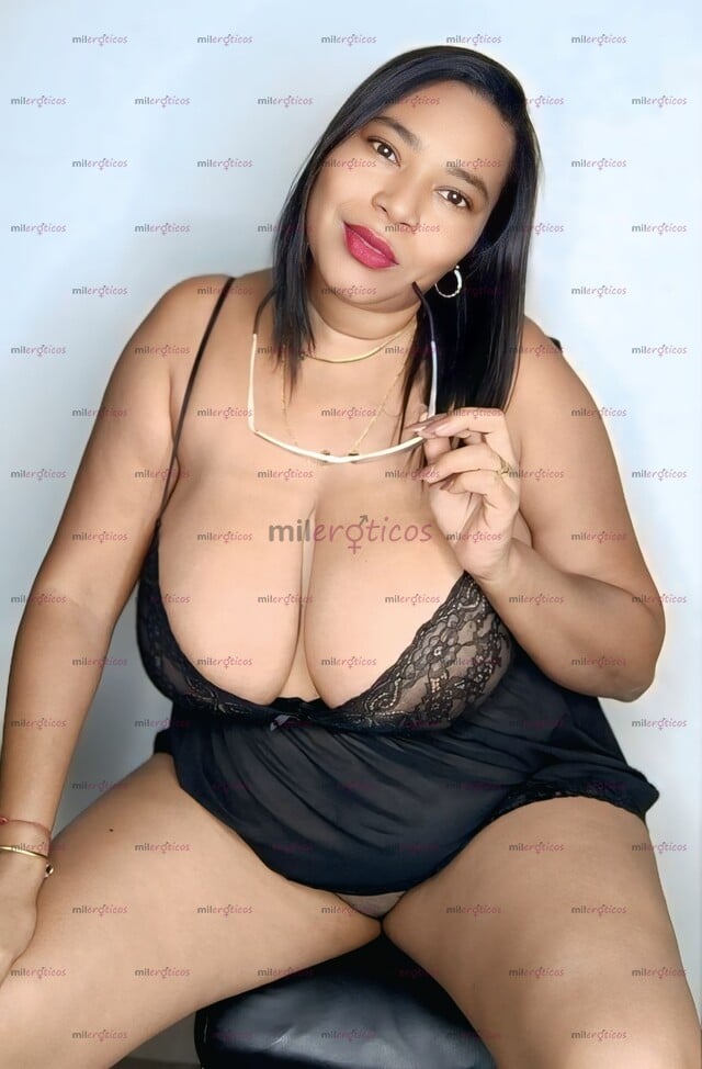 FOTOS DE TU MAMÁ CACHONDA TE ESPERA EN SU CAMA MOJADITA PARA QUE LA LLENES TODA VEN HIJO