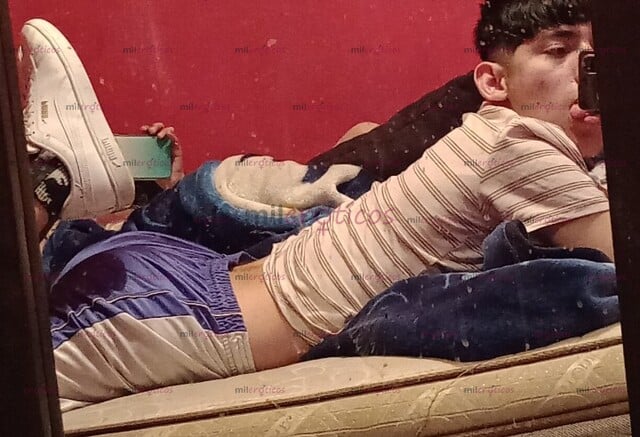 FOTOS DE DELGADO, CALIENTE PROMISCUO, Y ARDIENTE EN LA CAMA