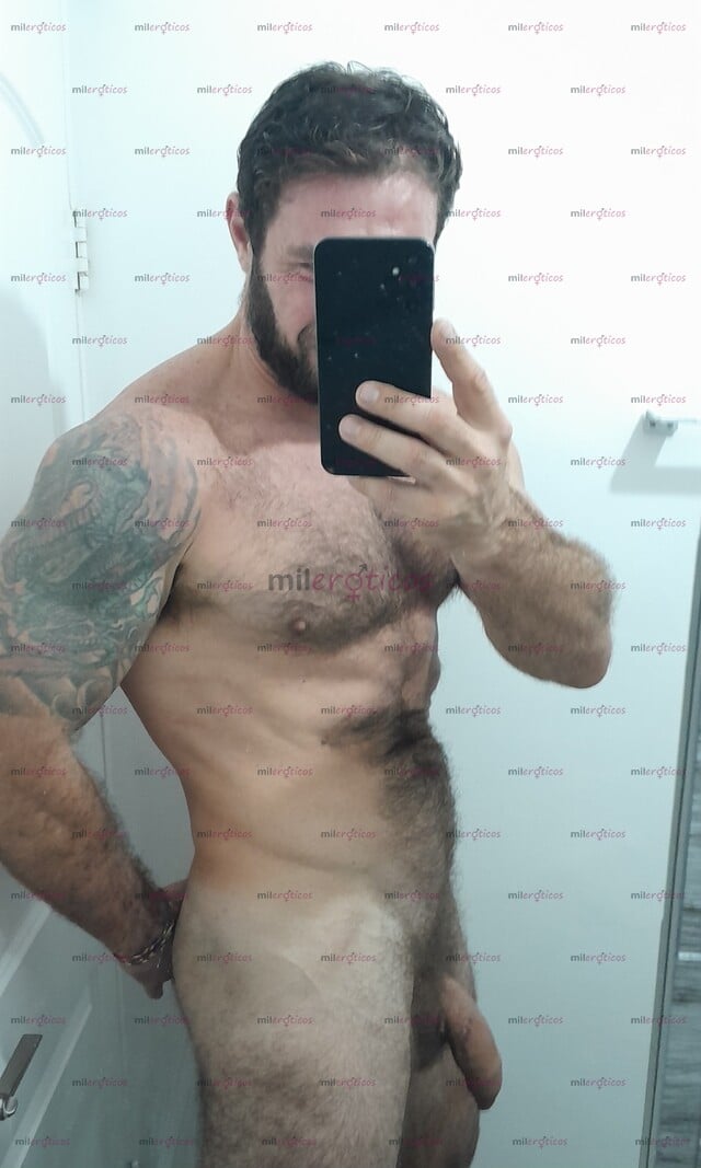 FOTOS DE 1.95M 100KG MUSCULOSO Y SUPER DOTADO ACTIVO 24X7 REALES