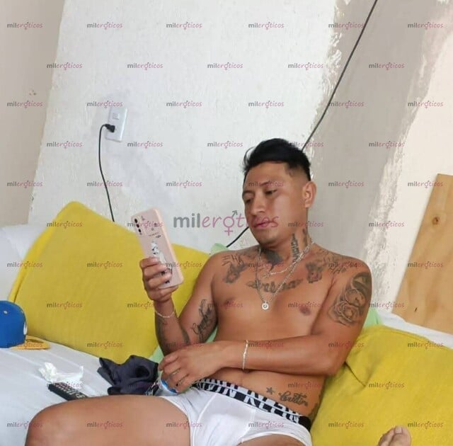 FOTOS DE HOLA SOY CHICO.SCORT VERGON 22 CM CON MUCHA LECHE CALIENTE EN MIS HUEVOS HUELE M