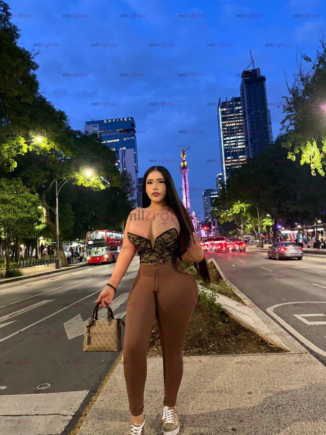 FOTOS DE SAMANTHA 22 AÑOS MUÑECA EXÓTICA Y SIN PROBLEMAS DE ROLL