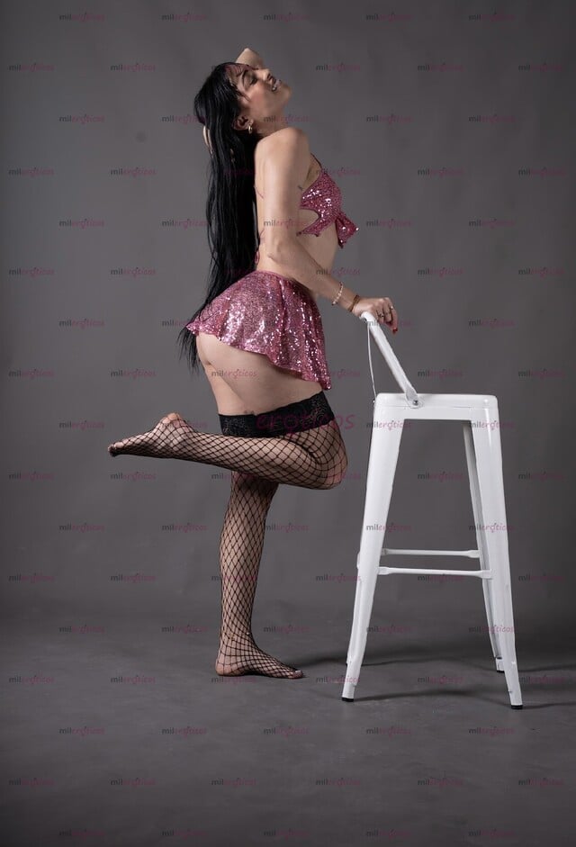 FOTOS DE LA FANTASÍA QUE ESTABAS ESPERANDO BESOS SUAVES, PASIÓN INTENSA