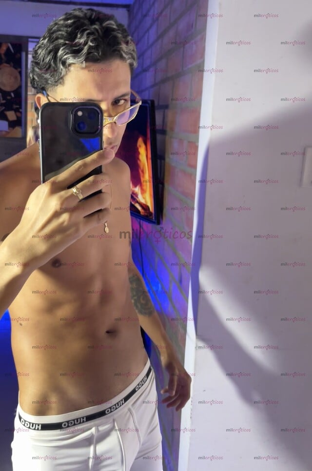 FOTOS DE FLACO VERGON RELAJADO Y DISPUESTO A COMPLACERTE