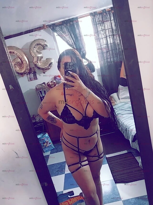 FOTOS DE DAMA MADURA PAISA CABELLO LARGO CURVAS VOLUPTUOSAS CON GANAS DE HACERTE PASAR LA
