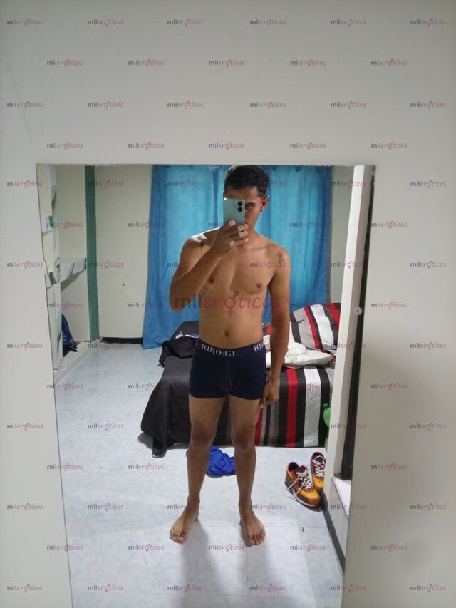 FOTOS DE SOY FERNANDO UN CHICO DULCE CON UN CULO MUY RICO