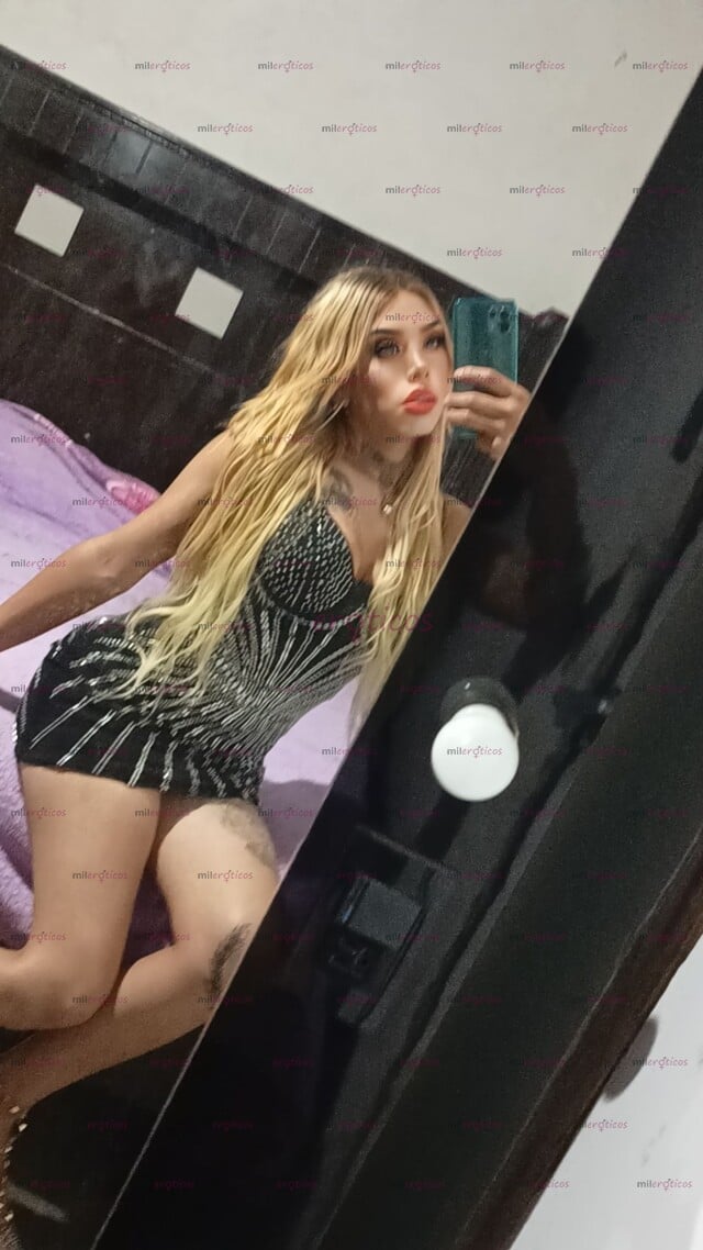 FOTOS DE HOLA SOY DANY VOLVI PARA K LA PASEMOS SUPER RICO CONTACTAME