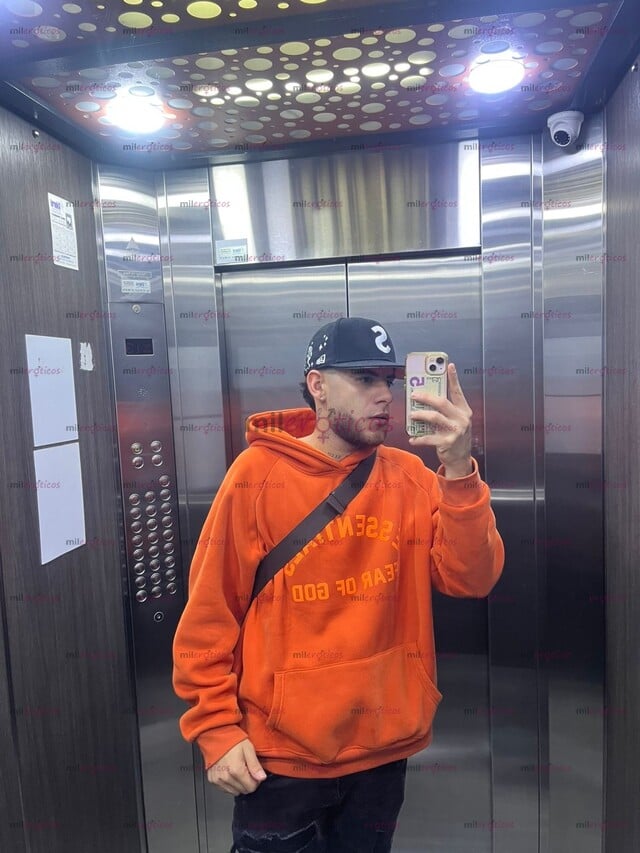 FOTOS DE MASCULINO VERGON VERSÁTIL, BUENA VERGA, DIVERTIDO Y MORBOSO