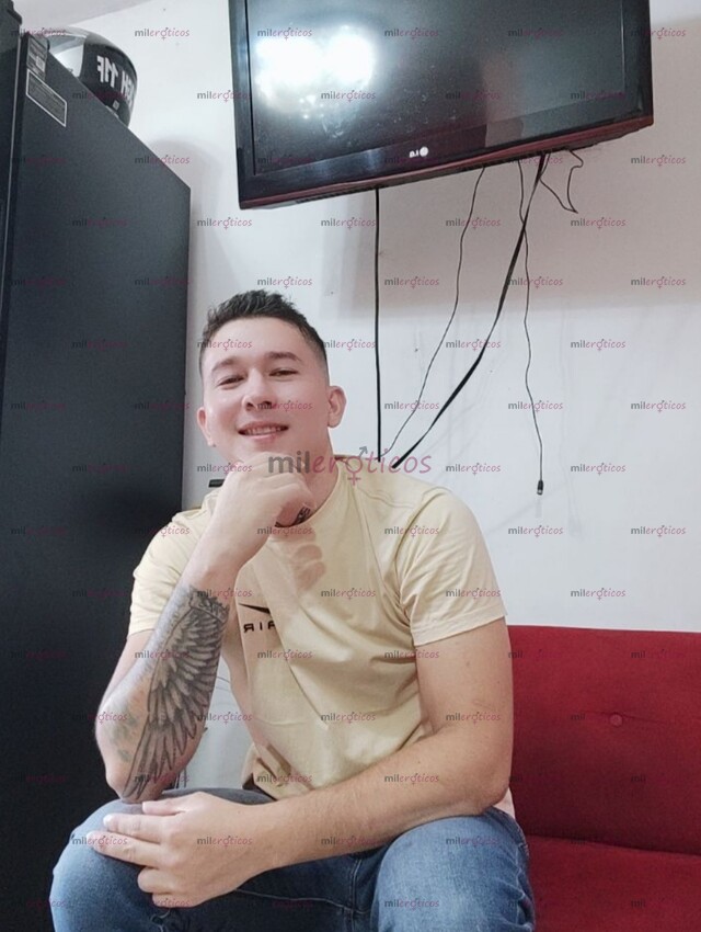 FOTOS DE QUIERES ENCENDER ESA CHISPA Y SENTIR SENSACIÓNES NUEVAS ESCRIBEME