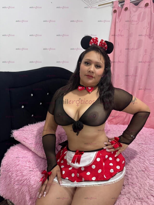 FOTOS DE DELICIOSA VAGINA CALIENTE FOGOSA CON GANAS DE UN FOLLE RICO Y FUERTE
