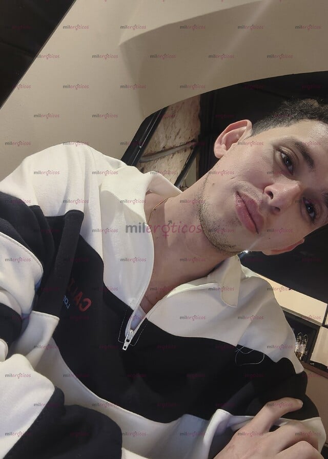 FOTOS DE FLACO PASIVO AGUANTADOR DISCRETO COMPLACIENTE