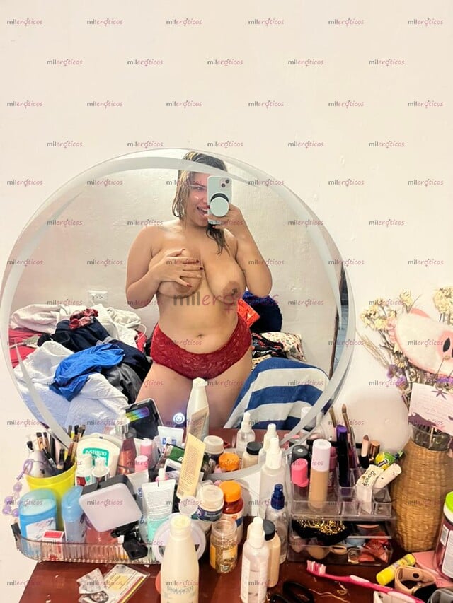 FOTOS DE LINDA Y HERMOSA WERA CON UNAS CHICHIS SUPER ENCANTADORAS PARA UNA BUENA RUSA