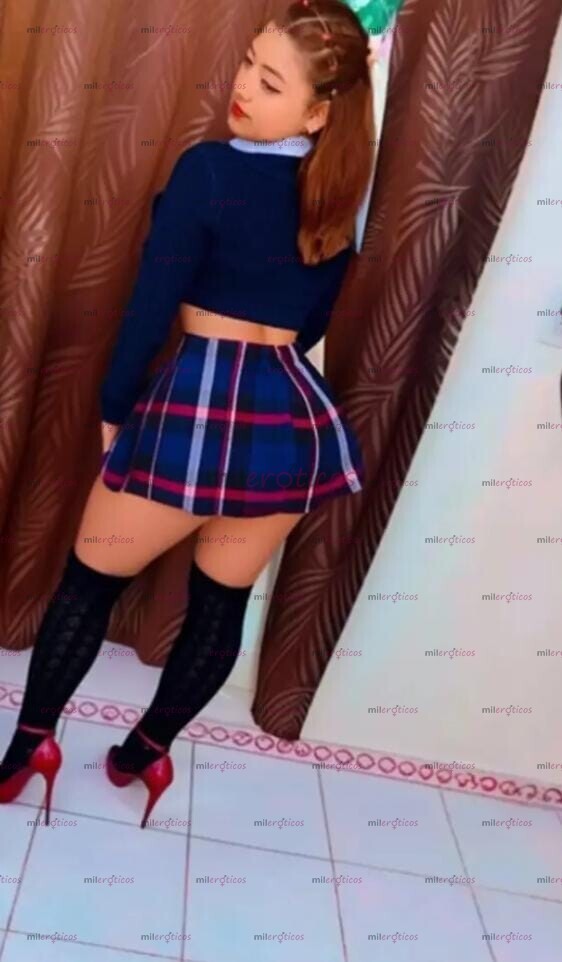 FOTOS DE MI NOMBRE ES MÍA TENGO 20 AÑOS VOY LLEGANDO A TU CIUDAD AMOR, Y TIERNA TENGO L
