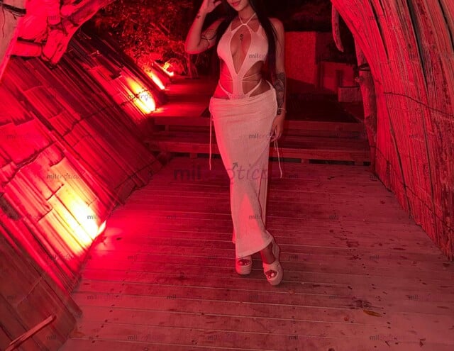 FOTOS DE SOY GABRIELA RECIEN LLEGADA A CARTAGENA SOY UNA ESCORT PREMIUM SOLO A DOMICILI