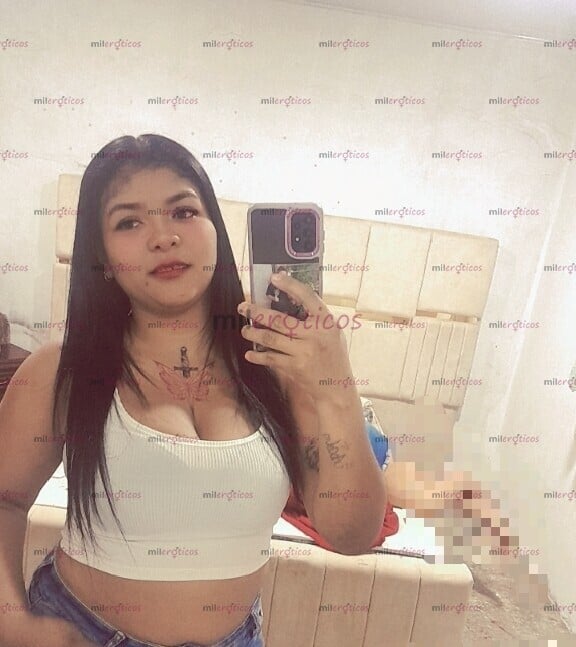 FOTOS DE HOLA SOY LAURA UNA MORENA MUY CARIÑOSA DISPUESTA A COMPLACERTE EN LO QUE DESEES