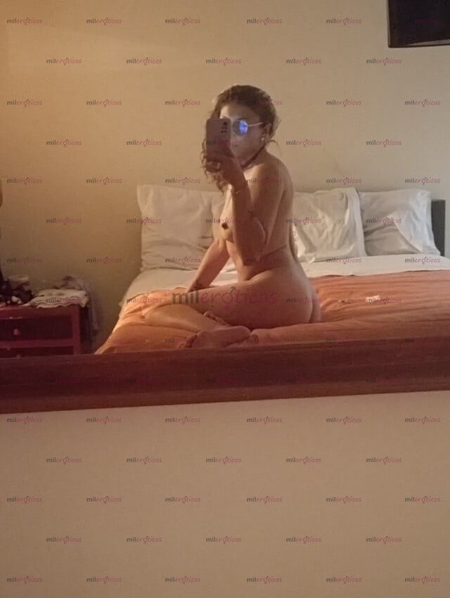 FOTOS DE HOLA AMOR SOY UNA FLACA DELICIOSA SENSUAL QUE QUIERE PASARLA RICO CONTIGO LLÁMAM