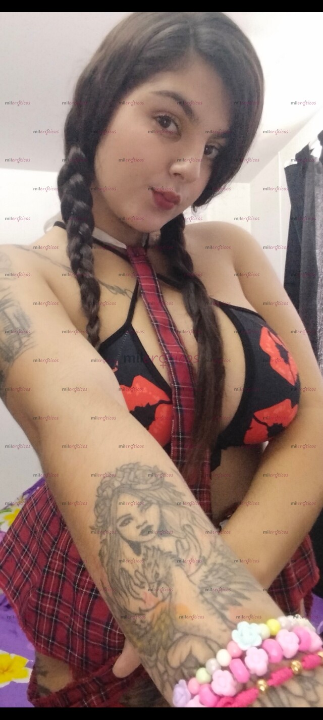 FOTOS DE NUMERO NUEVO. DOS CHICAS TRIO SHOW LESBICO MAMADA A DOS BOCAS
