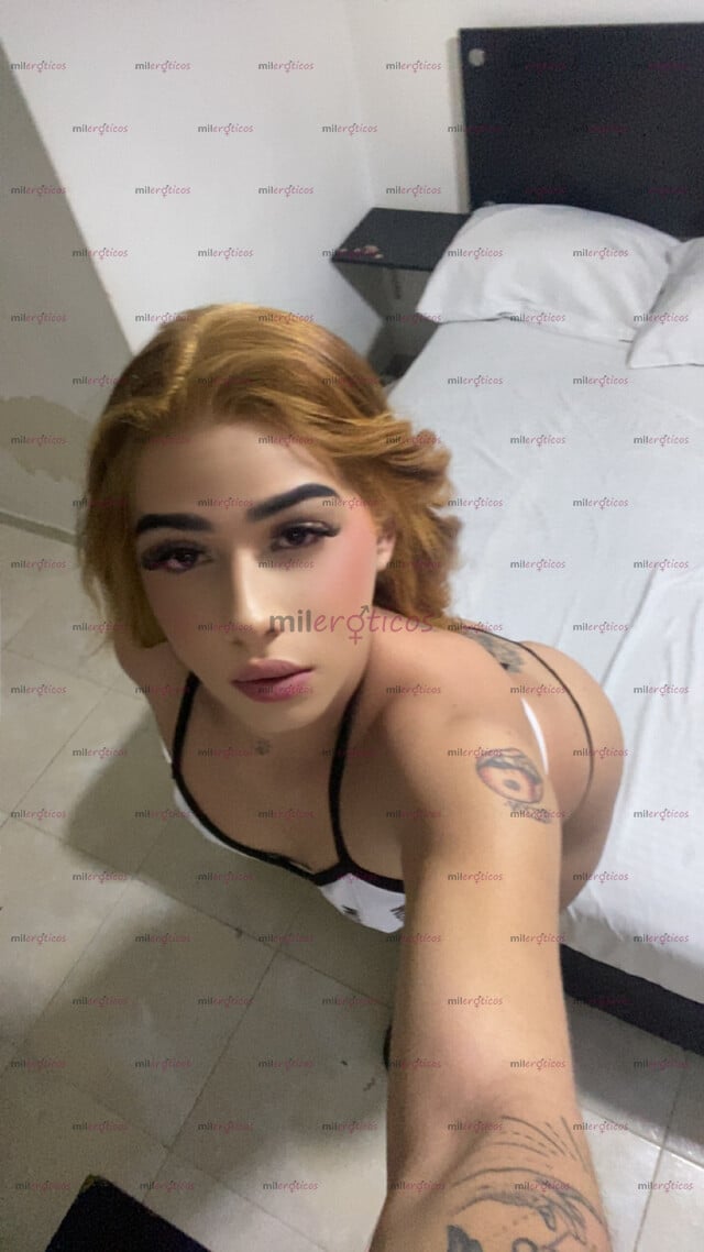 FOTOS DE UNA MONITA TRAGONCITA Y CHUPUNA, PERO OJO TAMBIEN ROMPO CULOS