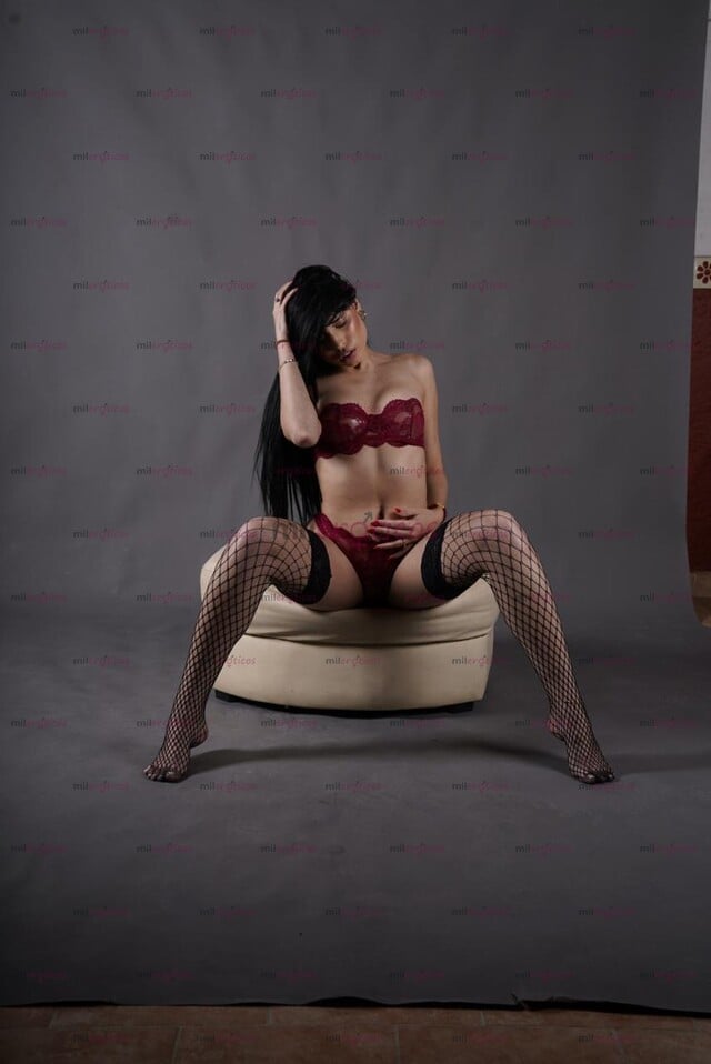 FOTOS DE DULZURA, PASIÓN Y DISCRECIÓN TOTAL CUBANA SEXY LISTA PARA HACERTE FELIZ