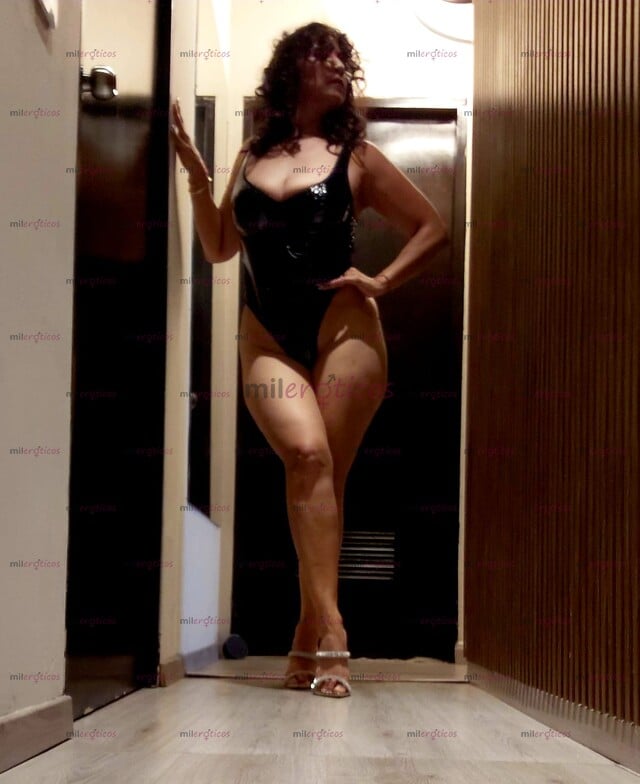 FOTOS DE GUAPISIMA MUJER MADURA ESPECIALISTA EN MASAJES EROTICOS PARA CABALLEROS