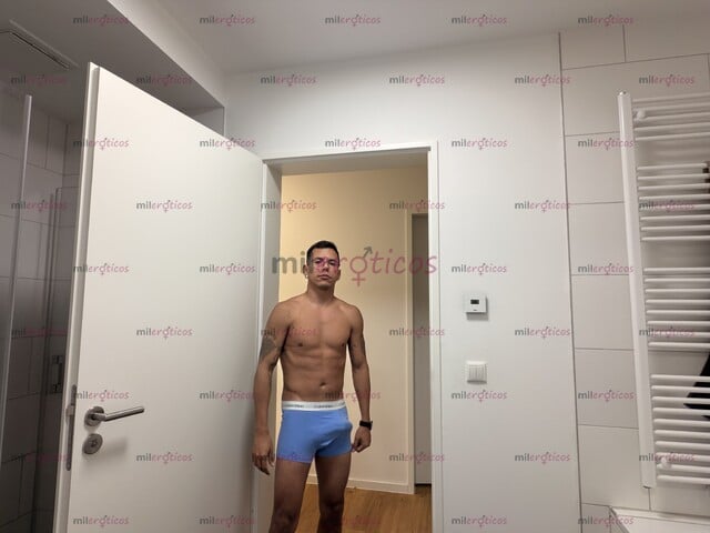 FOTOS DE DISPUESTO A CUMPLIR TUS FANTASÍAS SEXUALES DISPONIBLE LAS 24 HORAS