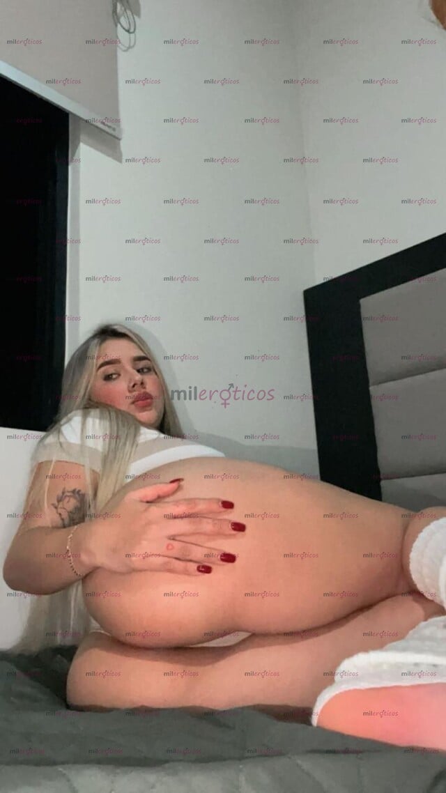 FOTOS DE RUBIA BELLA OJOS AZULES ,CULONA, CINTURITA ,TETONA SUPER CALIENTE Y COMPLACIENTE