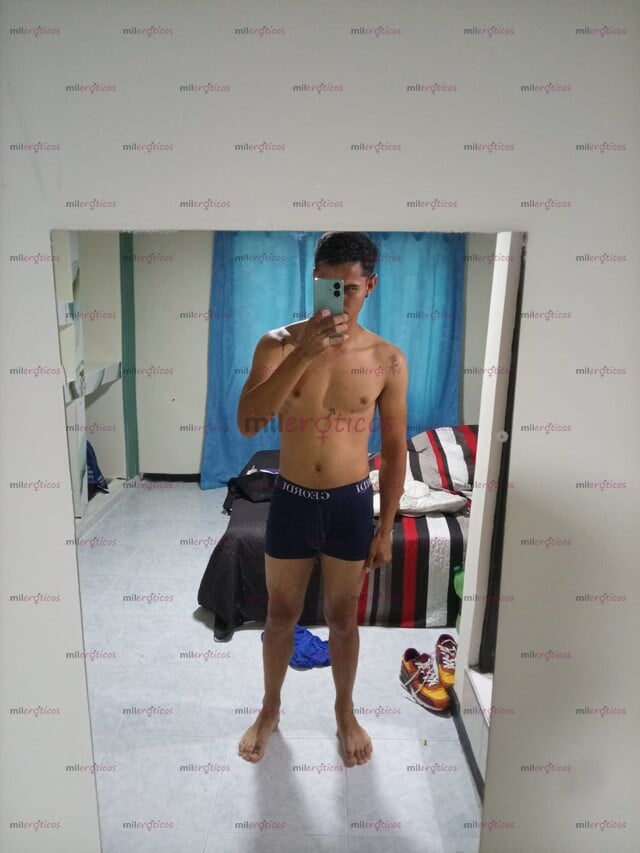FOTOS DE FERNANDO CHICO PASIVO DULCE CON UN CULO RICO Y PROVOCATIVO