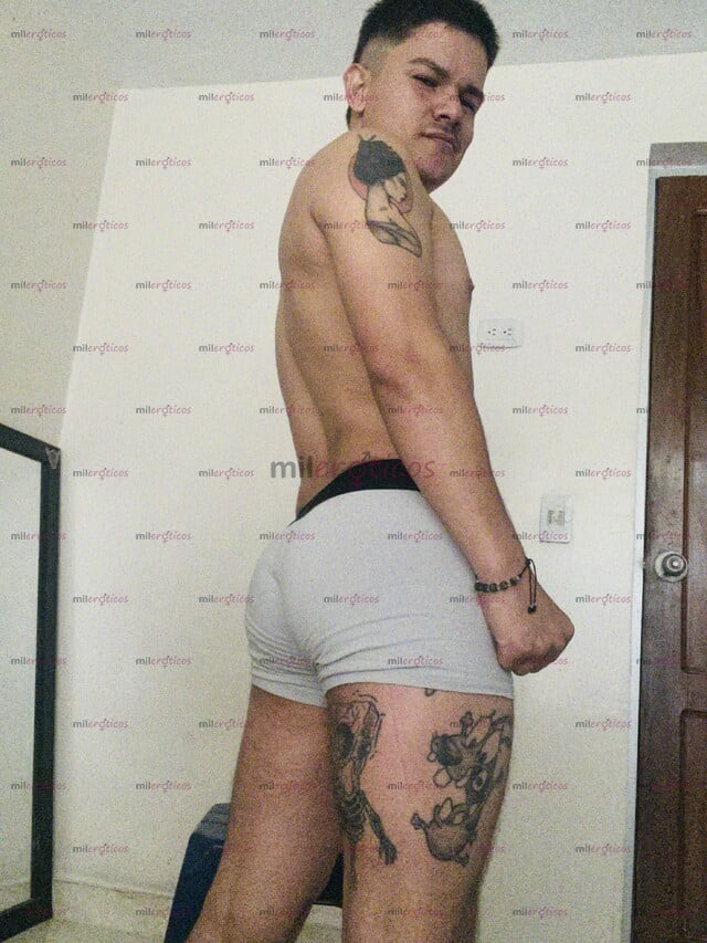 FOTOS DE MACHO TATUADO VERSÁTIL PELUDO DISPONIBLE LAS 24 HORAS