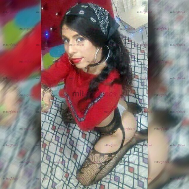 FOTOS DE BESOS, MORBO Y CARICIAS, CHICA TRANS DE BUEN SEXO...