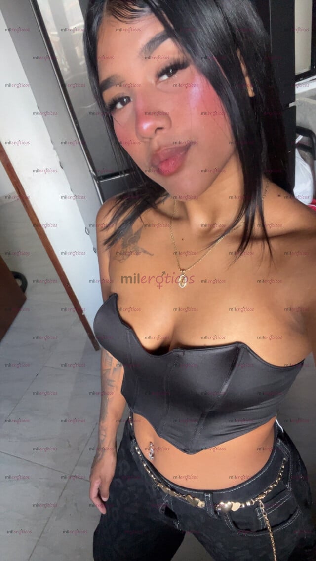 FOTOS DE HERMOSA MORENA DE GRAN CUERPO RICO TRATO DE NOVIOS CARICIAS Y RICO 69
