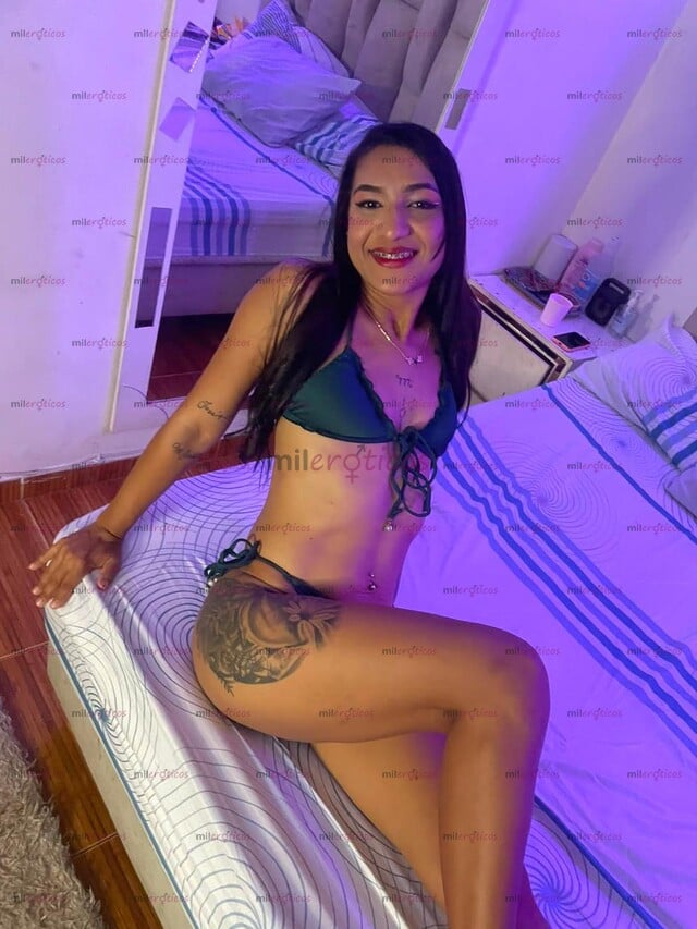FOTOS DE HOLA MI AMOR SOY UNA CHICA BIEN SEXI PARA PASARLA RICO MI AMOR