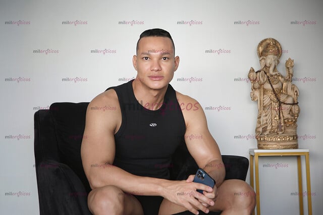FOTOS DE HETERO VERGON 23 CM REALES GRUESO Y LECHERO
