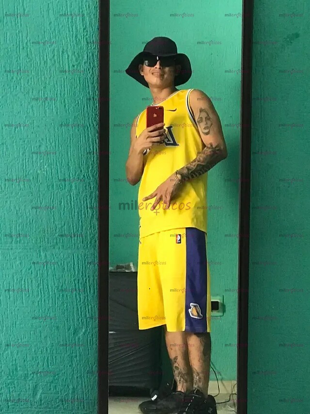 FOTOS DE CHAKAL BIEN LISTO PARA METERTE TODA MI VERGOTA Y HACERTE VENIR RICO