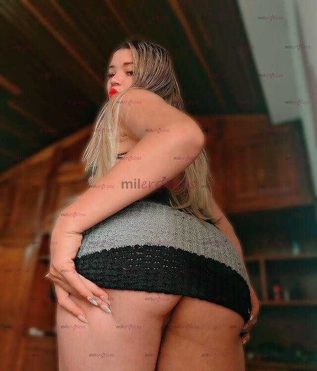 FOTOS DE NIKOL COQUETA LINDA CHICA DIVERTIDA Y CALIENTE