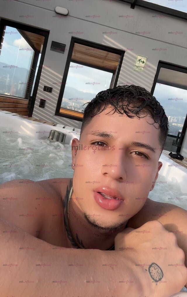 FOTOS DE FULL MORBO POLLO SUMISO MORBOSO DISPUESTO A COMPLACERTE, DISPONIBLE 24 7