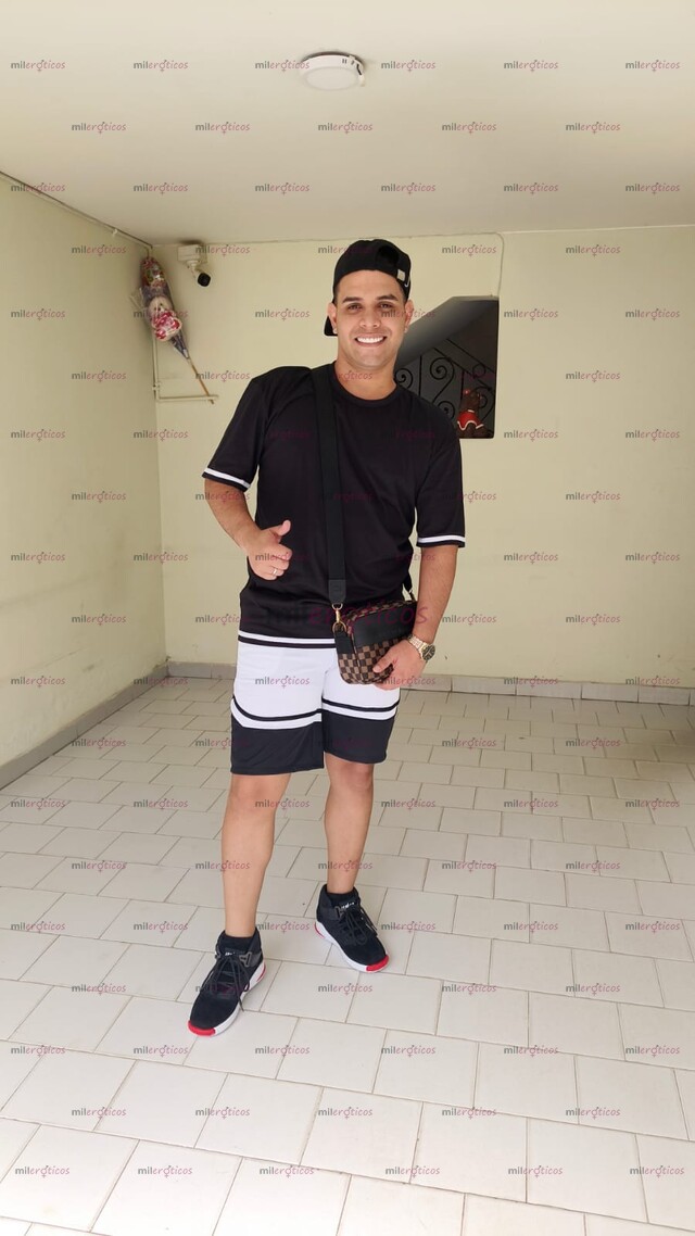 FOTOS DE MAURICIO CHICO VERSATIL DESCOMPLICADO SOLO INTERESADOS