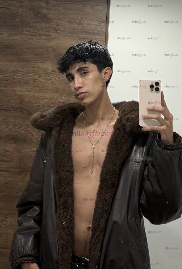 FOTOS DE JOVEN ATRACTIVO, EDUCADO Y MUY COMPLACIENTE M