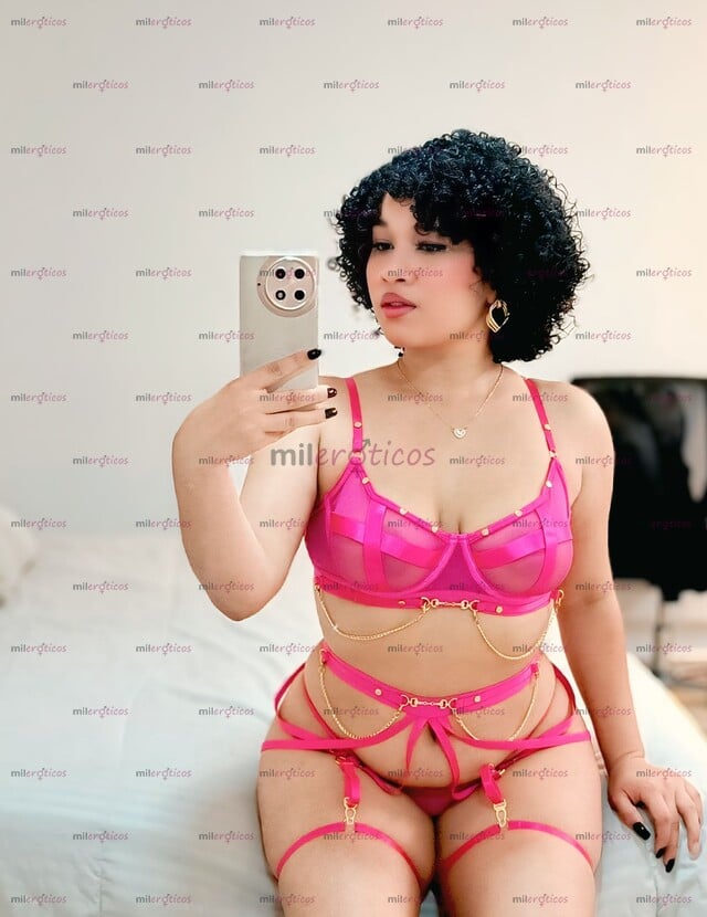FOTOS DE CHICA RIZADA HOT, ME ENCANTA COMPLACERTE Y SACAR TU LADO PERVERSO