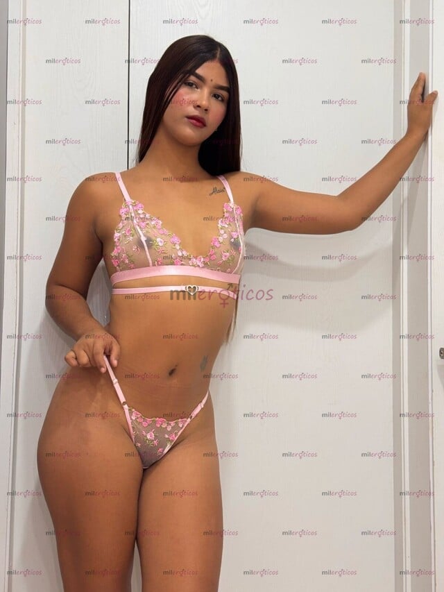 FOTOS DE TRIGUEÑA ALTA PELINEGRA COMPLACIENTE FLACA DE BUEN CUERPO BEBÉ