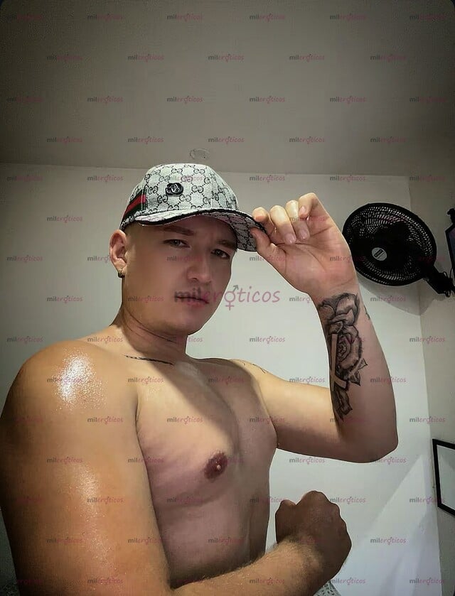 FOTOS DE LLEGÓ TU PAISA MORBOSO Y ARRECHO DISPUESTO HACER TRAVESURAS SEXUALES