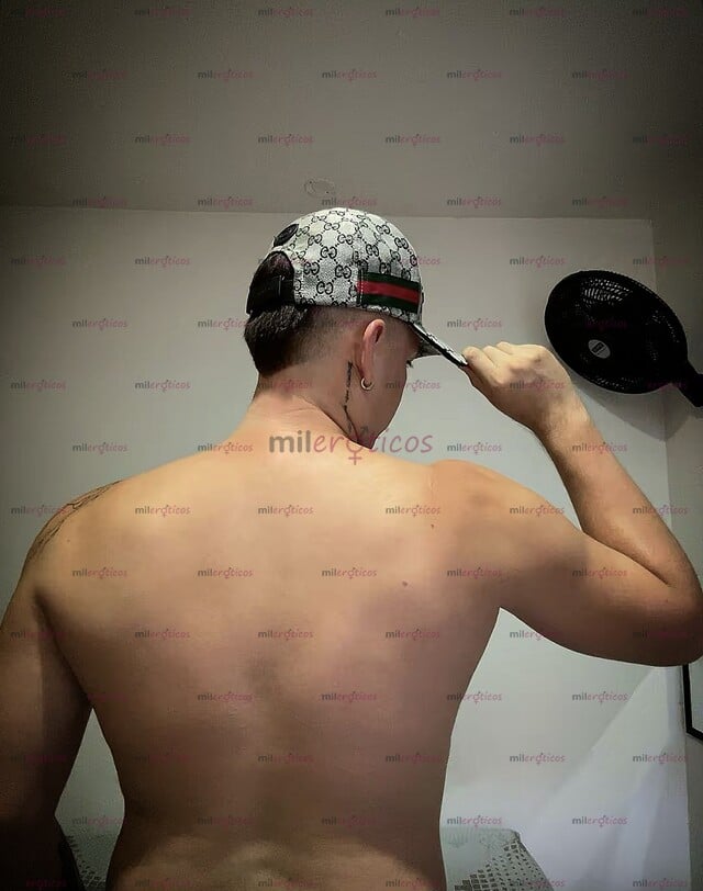 FOTOS DE LLEGÓ TU PAISA MORBOSO Y ARRECHO DISPUESTO HACER TRAVESURAS SEXUALES